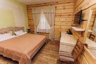 Мини-отель Kanada Березовка Стандартный двухместный номер с 1 кроватью или 2 отдельными кроватями-14